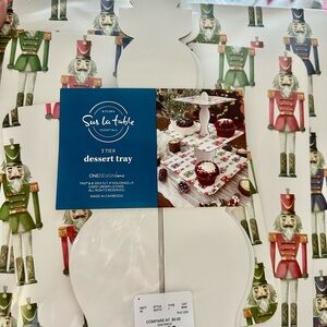 One design home Christmas nutcracker 3 tier dessert tray